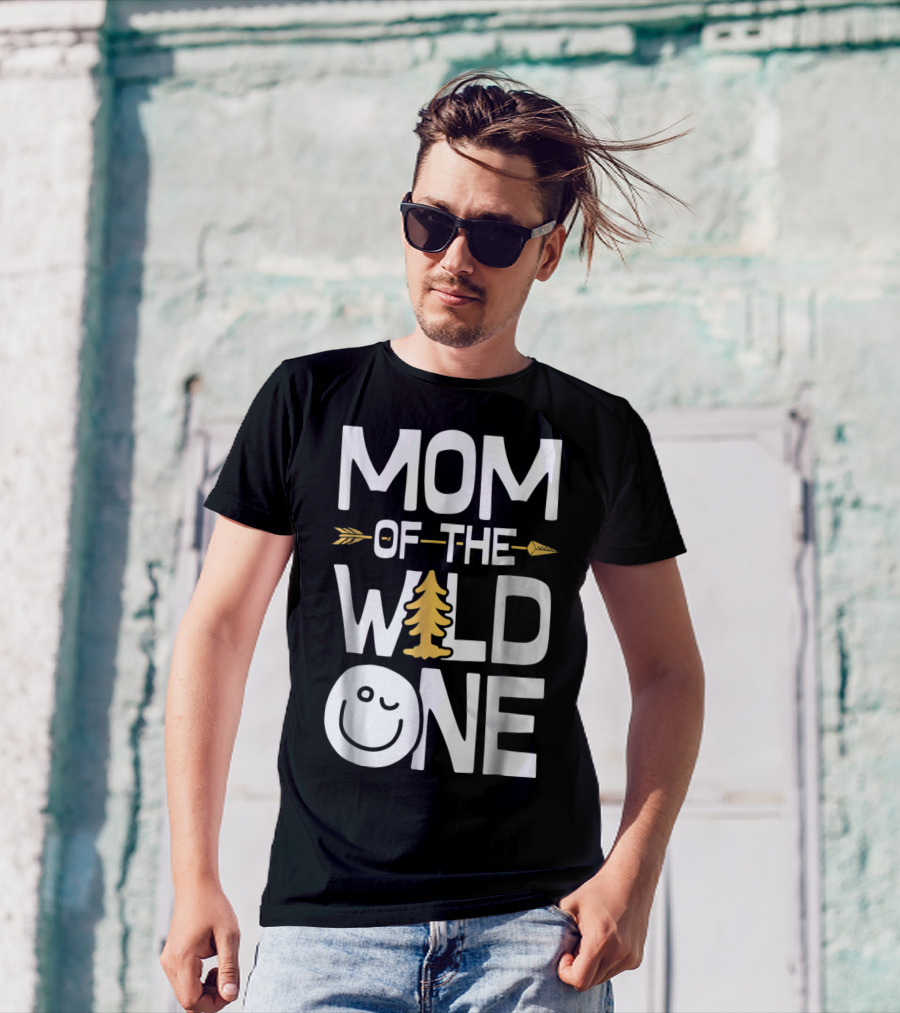Mom Of The Wild One Arrow Tree Smiley Mother's Day Fun T-Shirt