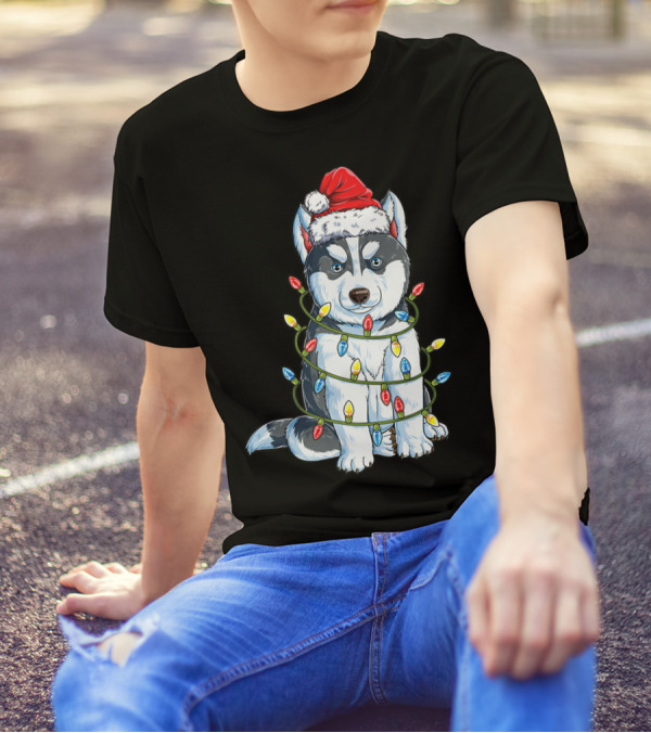 Siberian Husky Christmas Santa Hat Wrapped In Xmas Lights T-Shirt