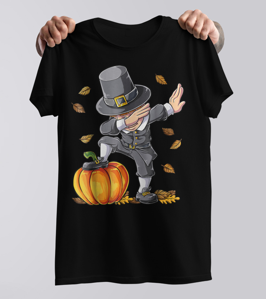 Thanksgiving Pilgrim Dabbing Kid With Pumpkin And Autumn Leaves T-Shirt