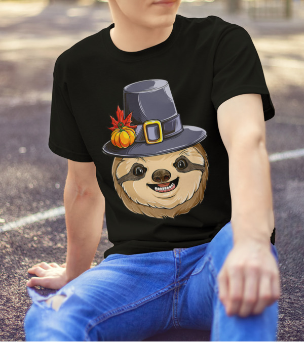 Thanksgiving Sloth With Pilgrim Hat Pumpkin And Autumn Leaves T-Shirt