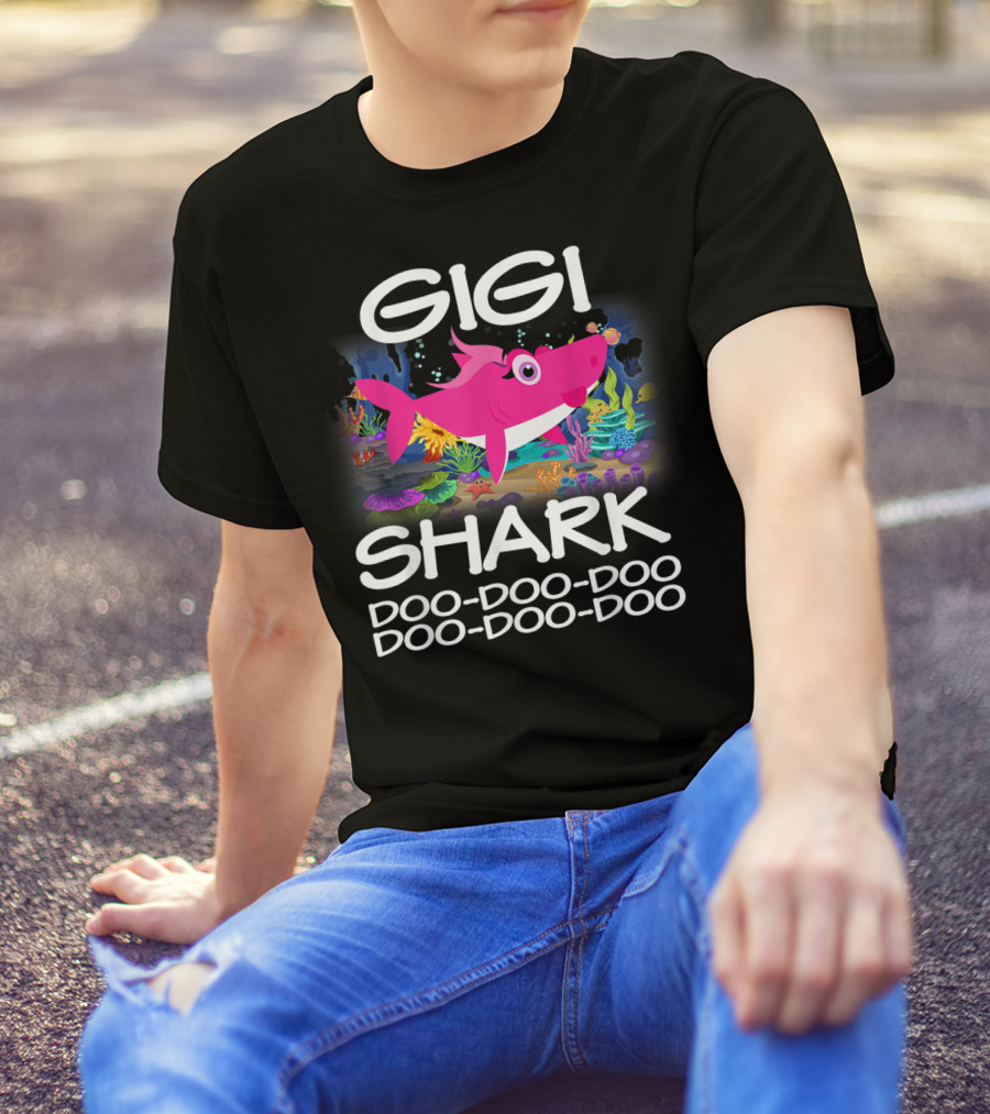 Gigi Shark Doo-Doo-Doo Matching Family Shark Mothers T-Shirt