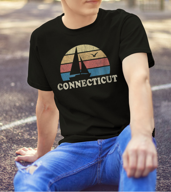 Connecticut 70s Vintage Sailboat Sunset Throwback T-Shirt