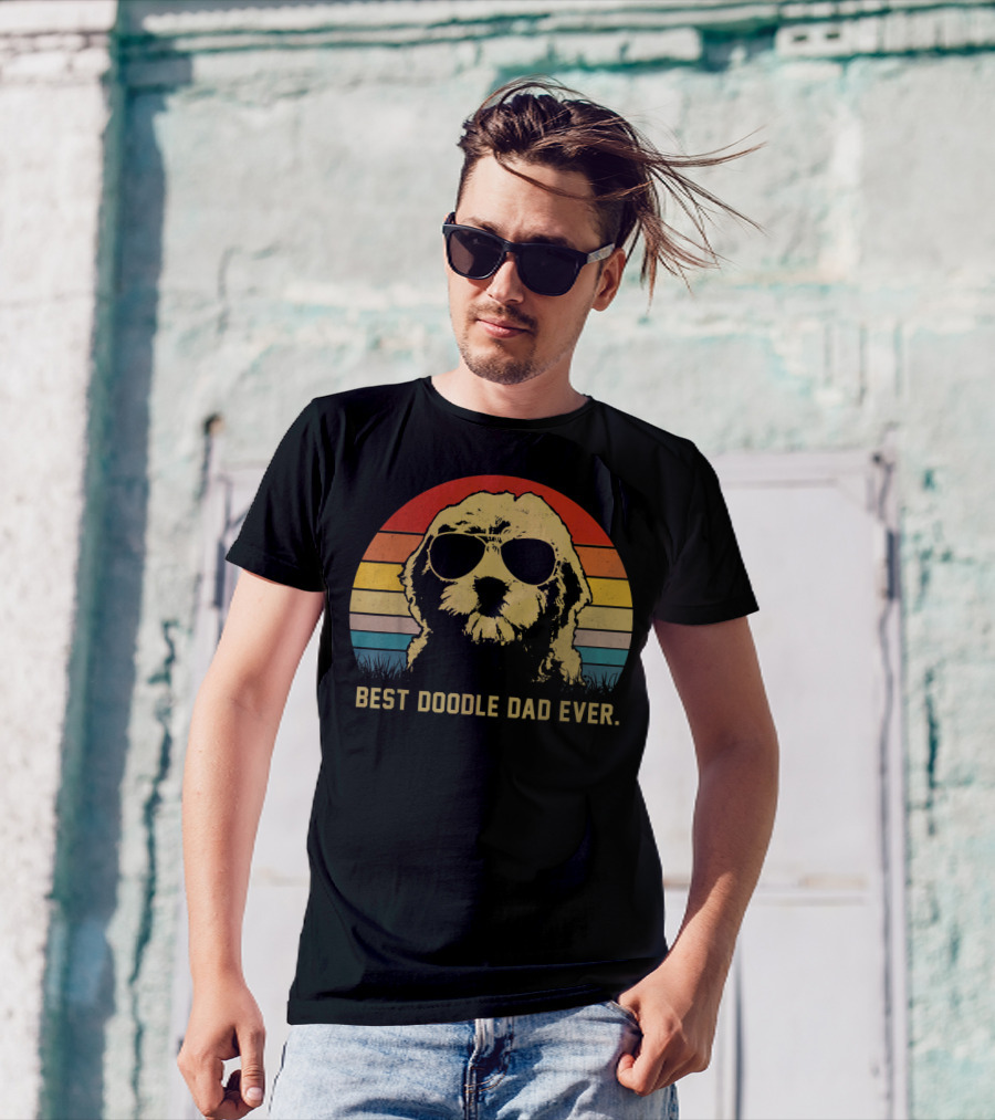 Best Doodle Dad Ever Vintage Sunglasses Retro Stripes Dog T-Shirt