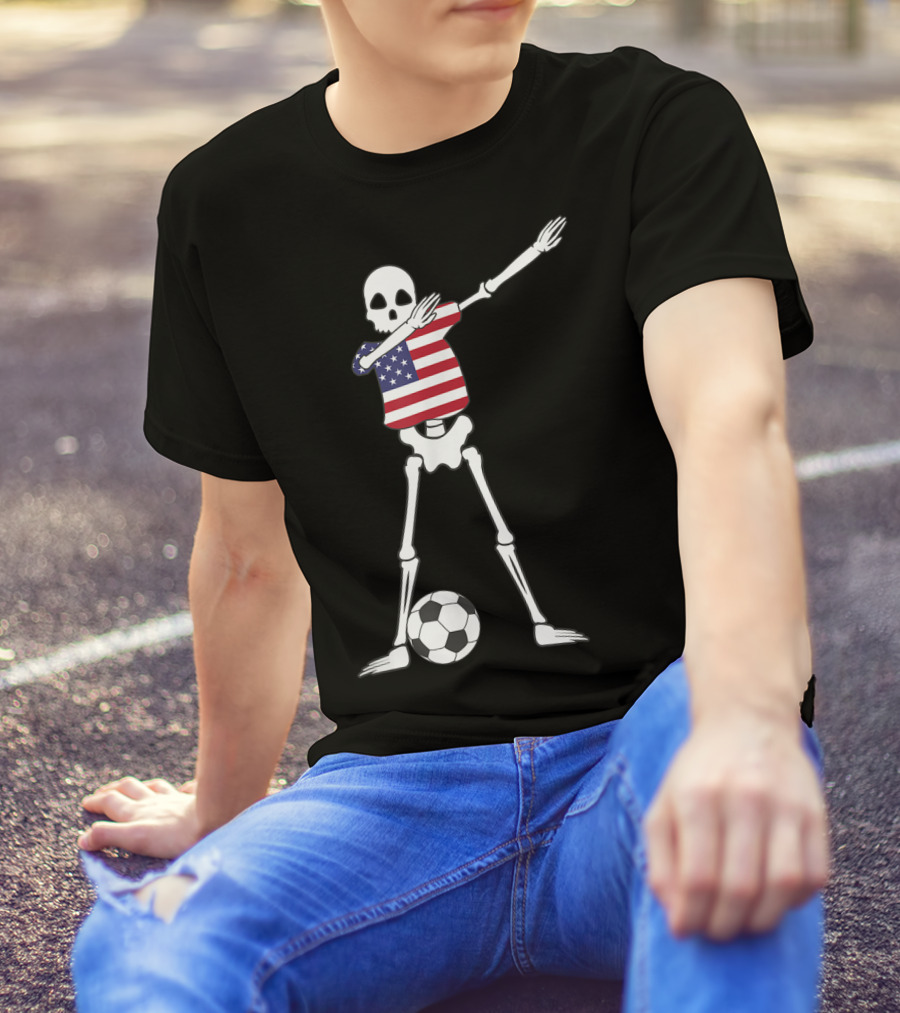 Dabbing Skeleton USA Soccer American Flag Dab Dance Football T-Shirt
