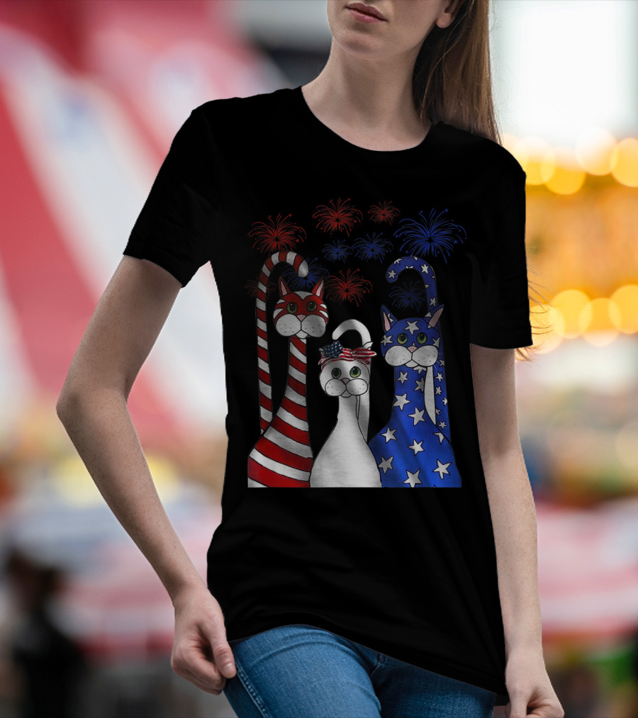 Cat Red White Blue American Flag Patriotic Fireworks T-Shirt