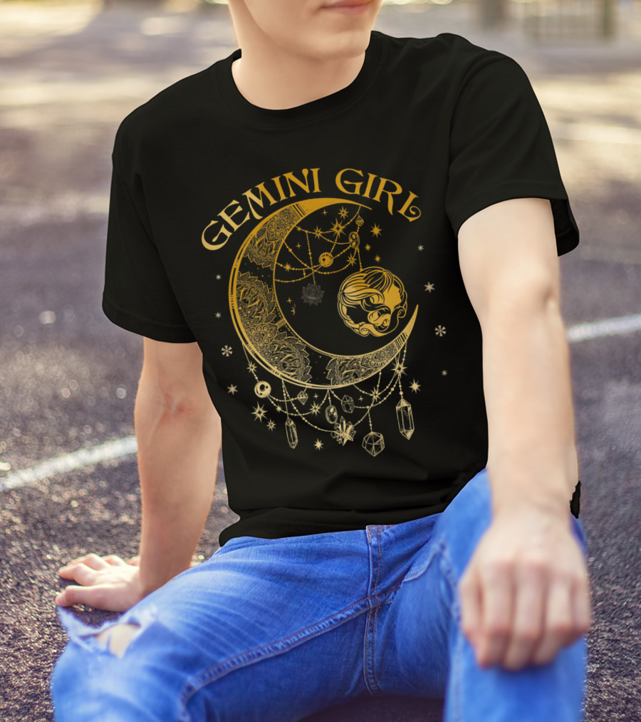 Gemini Girl Zodiac Henna Moon With Crystals And Stars T-Shirt