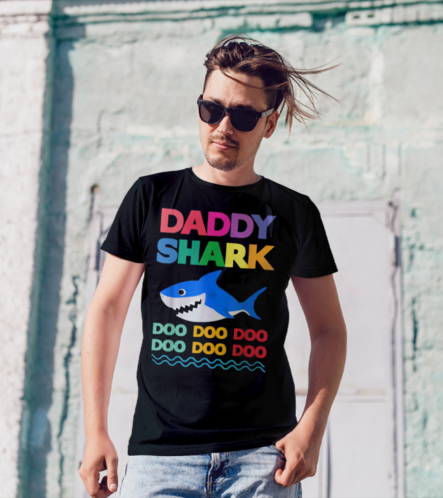 Daddy Shark Doo Doo Doo Baby Mommy Shark Funny Colorful Wave T-Shirt