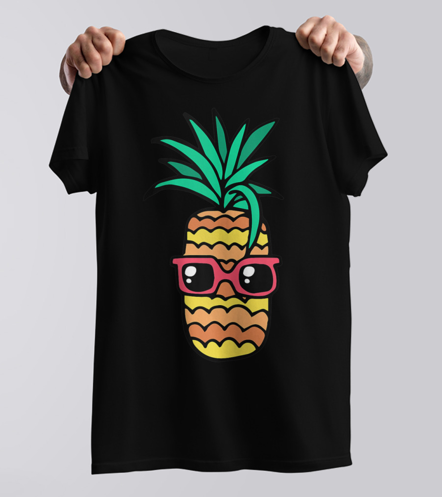 Aloha Hawaiian Pineapple Sunglasses Summer Beach Vibes T-Shirt