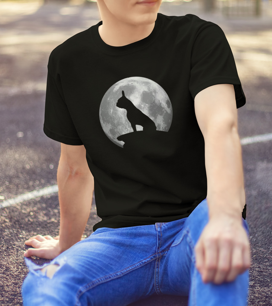 French Bulldog Silhouette With Moon In French Bulldogs T-Shirt