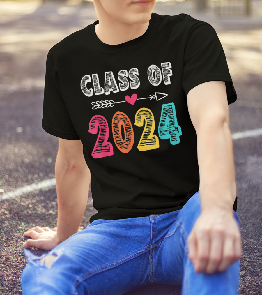Class Of 2024 Prek Graduate Preschool Arrow Heart T-Shirt