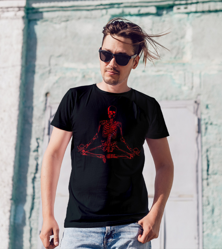 Halloween Meditating Skeleton Red Funny Freaky T-Shirt