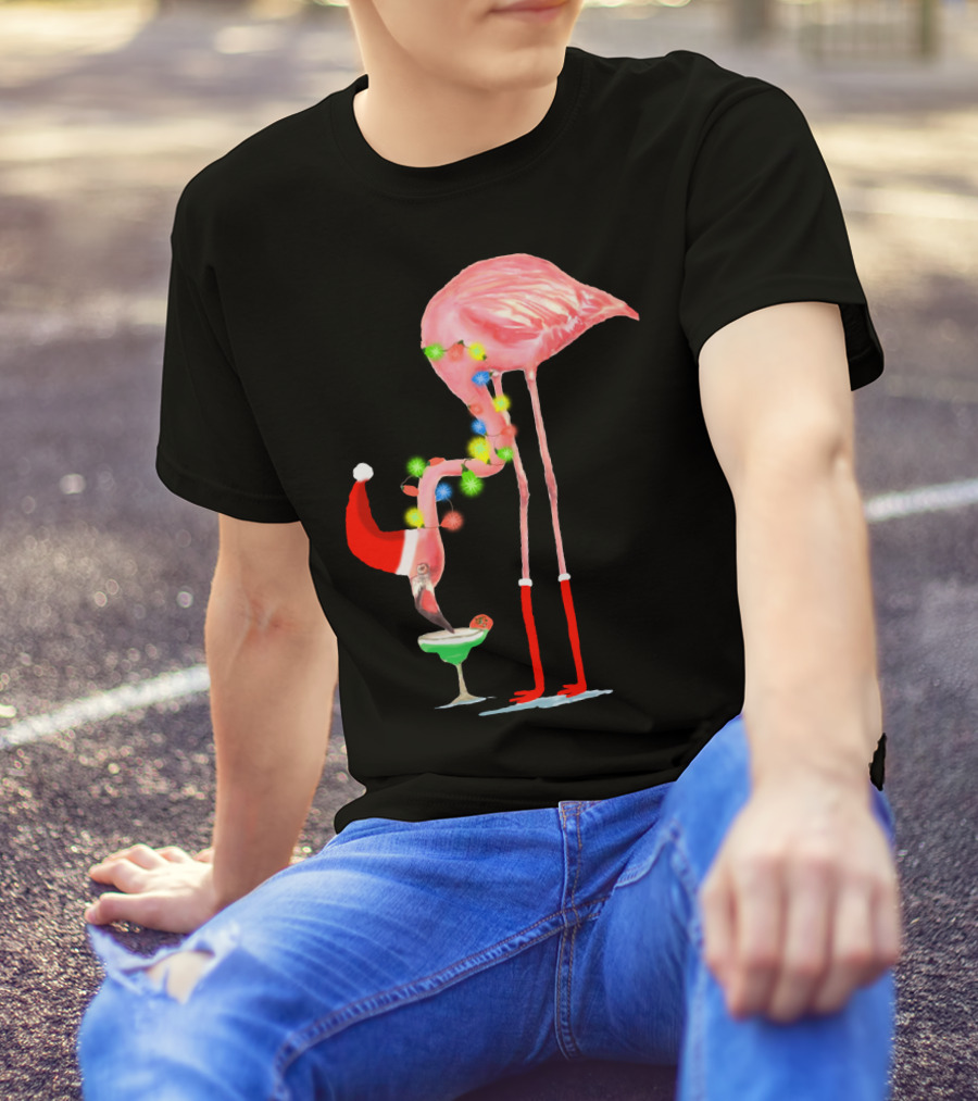 Flamingo Christmas Cocktail Santa Hat And Lights T-Shirt