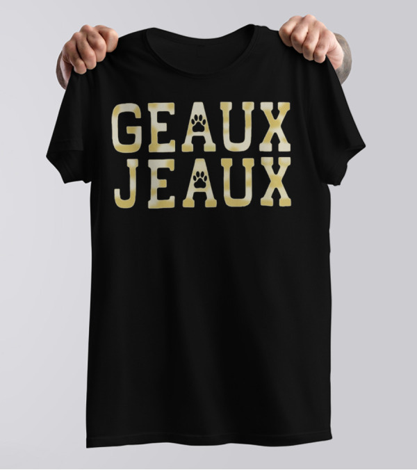 Geaux Jeaux Joe Burrow LSU Football Paw Prints T-Shirt