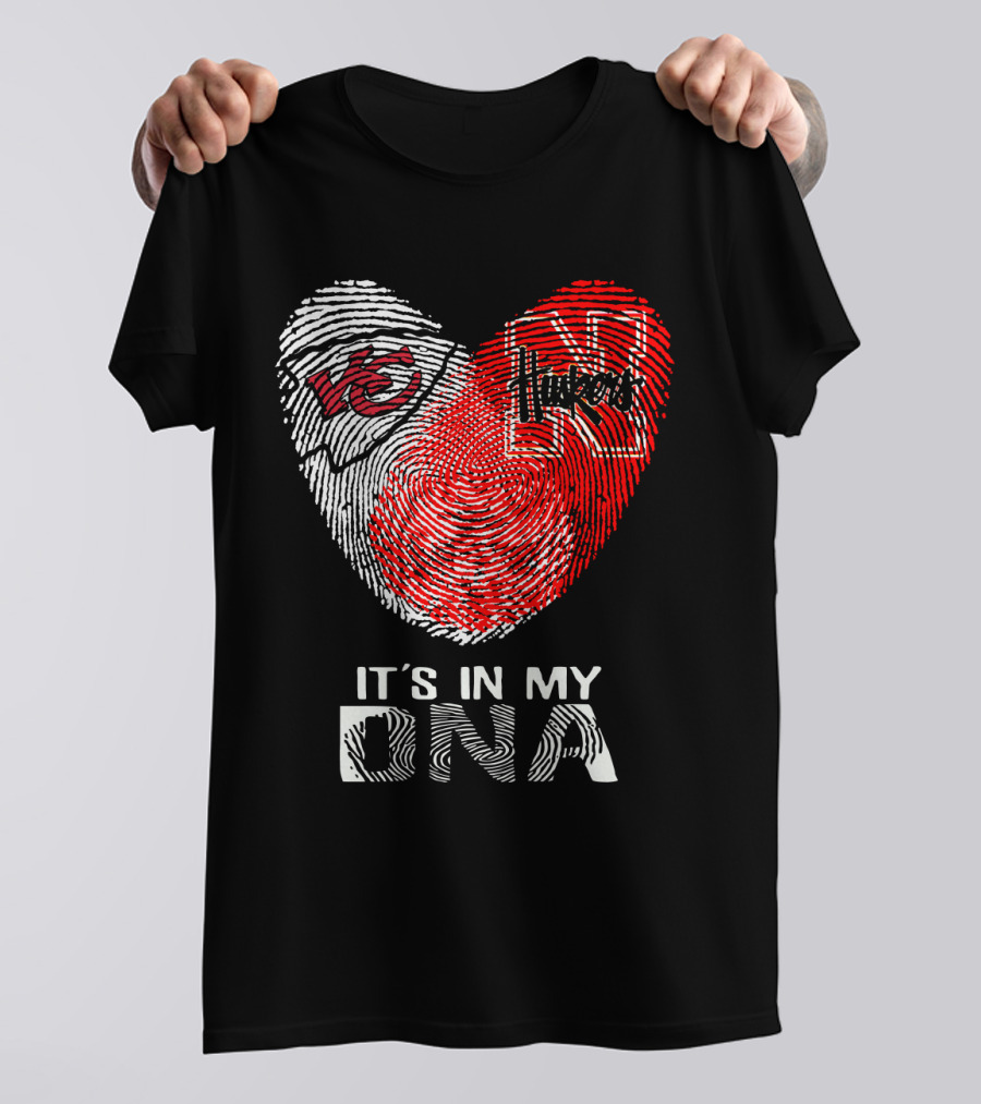 Chiefs Huskers It's In My DNA Fingerprint Heart T-Shirt