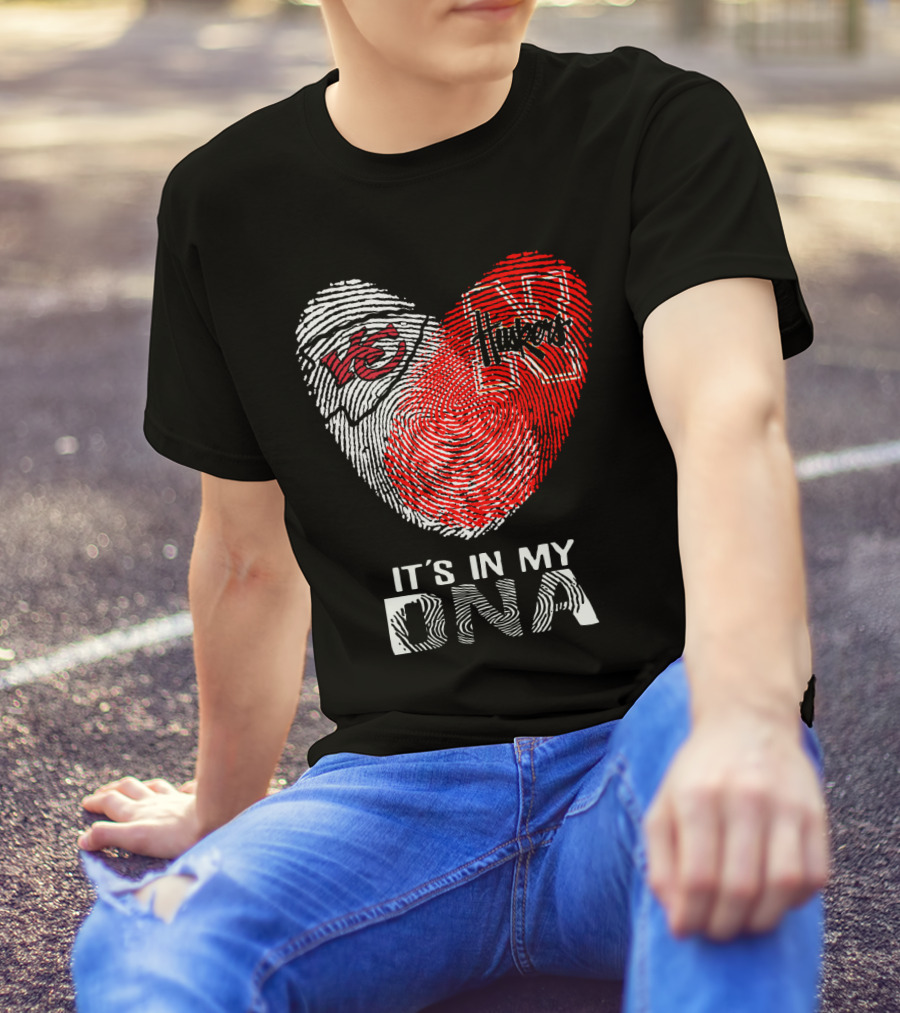 Chiefs Huskers It's In My DNA Fingerprint Heart T-Shirt