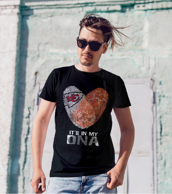 Chiefs Clemson Tigers It's In My DNA Fingerprint Heart T-Shirt