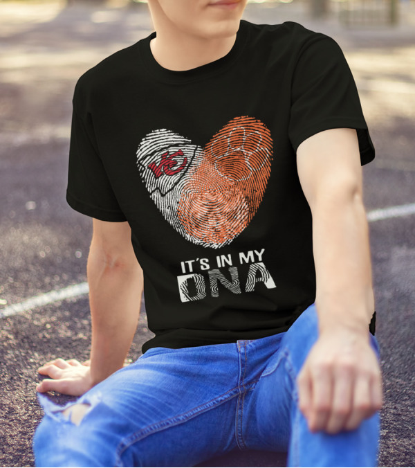 Chiefs Clemson Tigers It's In My DNA Fingerprint Heart T-Shirt
