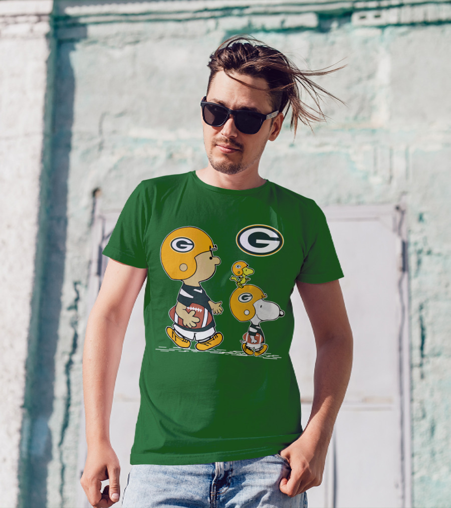 Packers Charlie Brown Snoopy Woodstock Football Helmet T-Shirt