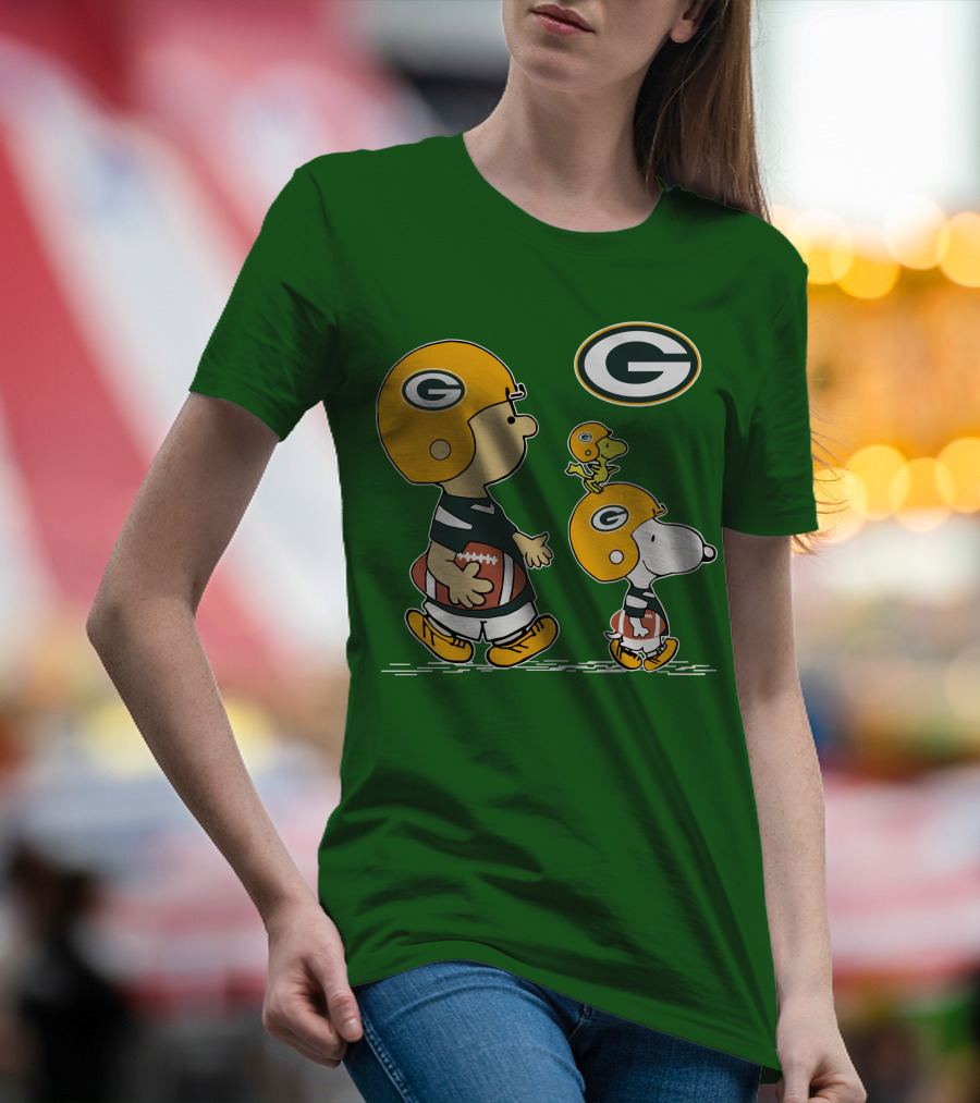 Packers Charlie Brown Snoopy Woodstock Football Helmet T-Shirt