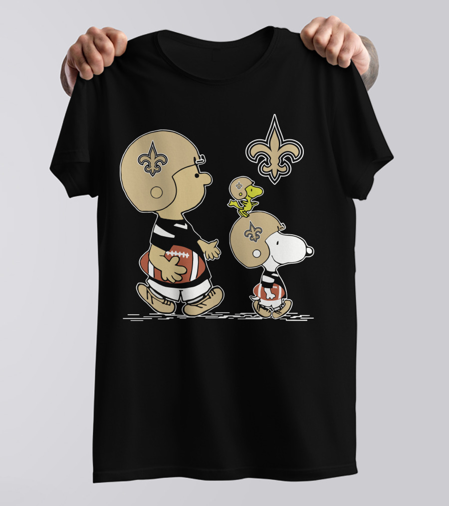 Saints Snoopy Peanuts Football Charlie Brown Woodstock Fleur-de-Lis T-Shirt