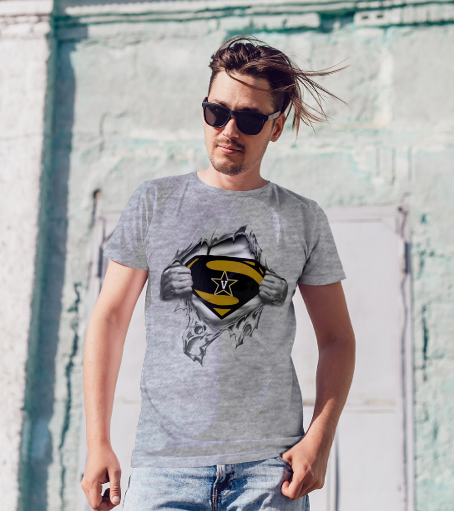Vanderbilt Star Superhero Symbol Tear T-Shirt