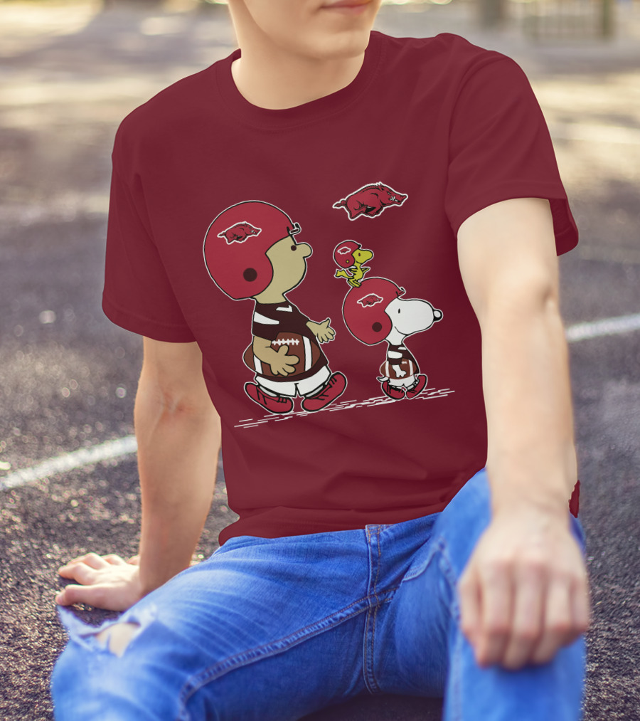 Arkansas Razorbacks Snoopy Football Peanuts Characters With Helmets T-Shirt