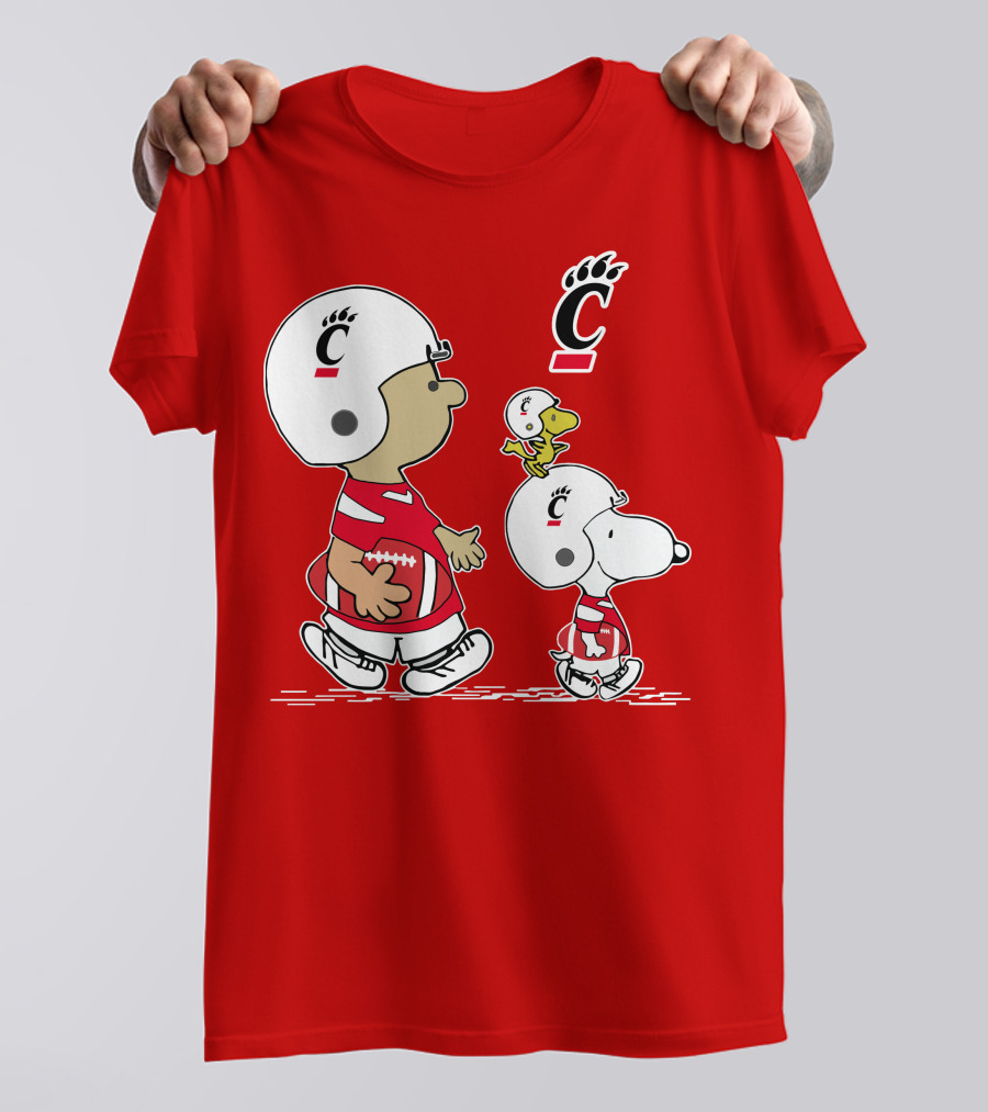 Cincinnati Bearcats Football Snoopy And Woodstock Game Day T-Shirt