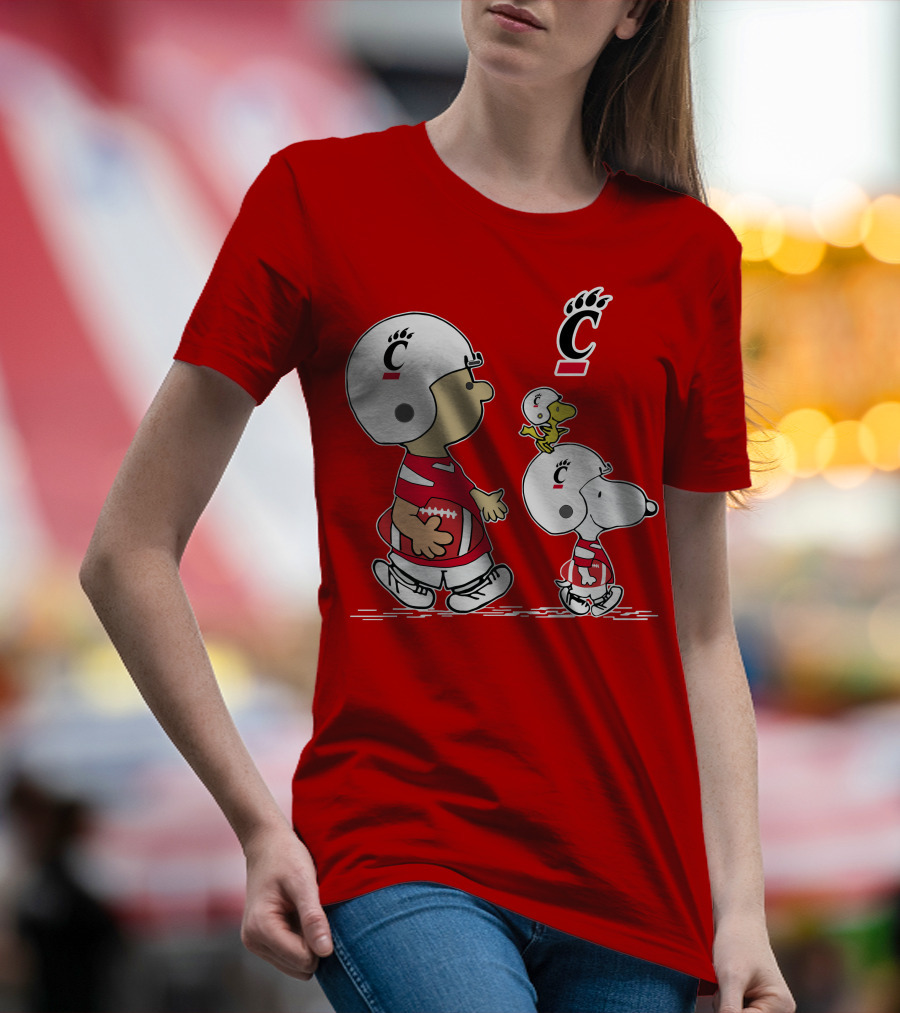 Cincinnati Bearcats Football Snoopy And Woodstock Game Day T-Shirt
