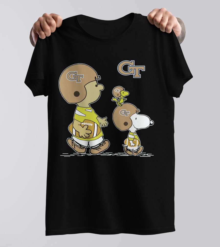 Georgia Tech Yellow Jackets Snoopy And Woodstock Football Players T-Shirt