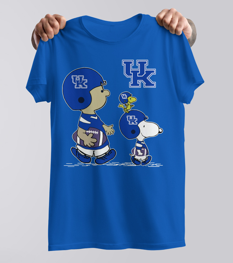 Kentucky Wildcats Snoopy Woodstock Uk Football Peanuts Characters T-Shirt