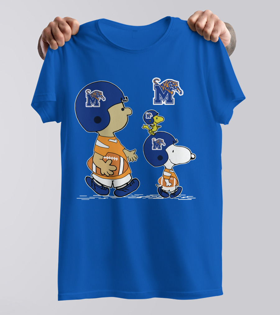 Memphis Tigers Snoopy Charlie Brown Woodstock Football Helmet T-Shirt