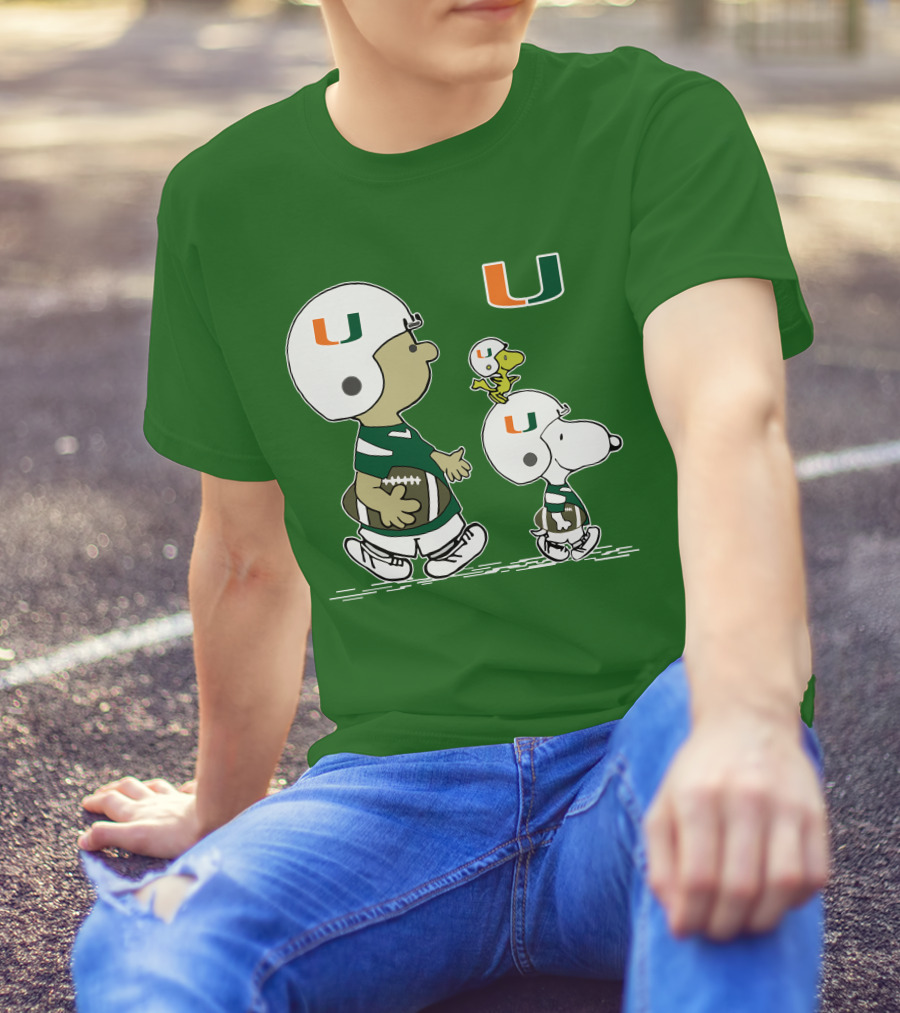 Miami Hurricanes Snoopy And Woodstock Football Helmets Peanuts Comic T-Shirt