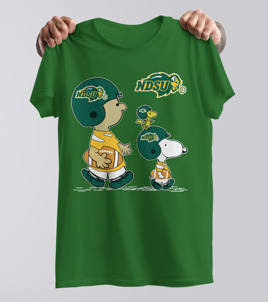 NDSU Snoopy And Woodstock Football Pee Wee Herman T-Shirt