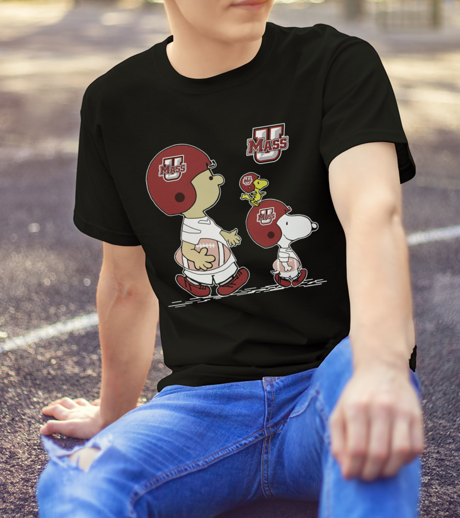 Umass Snoopy And Woodstock Peanuts Football Characters T-Shirt
