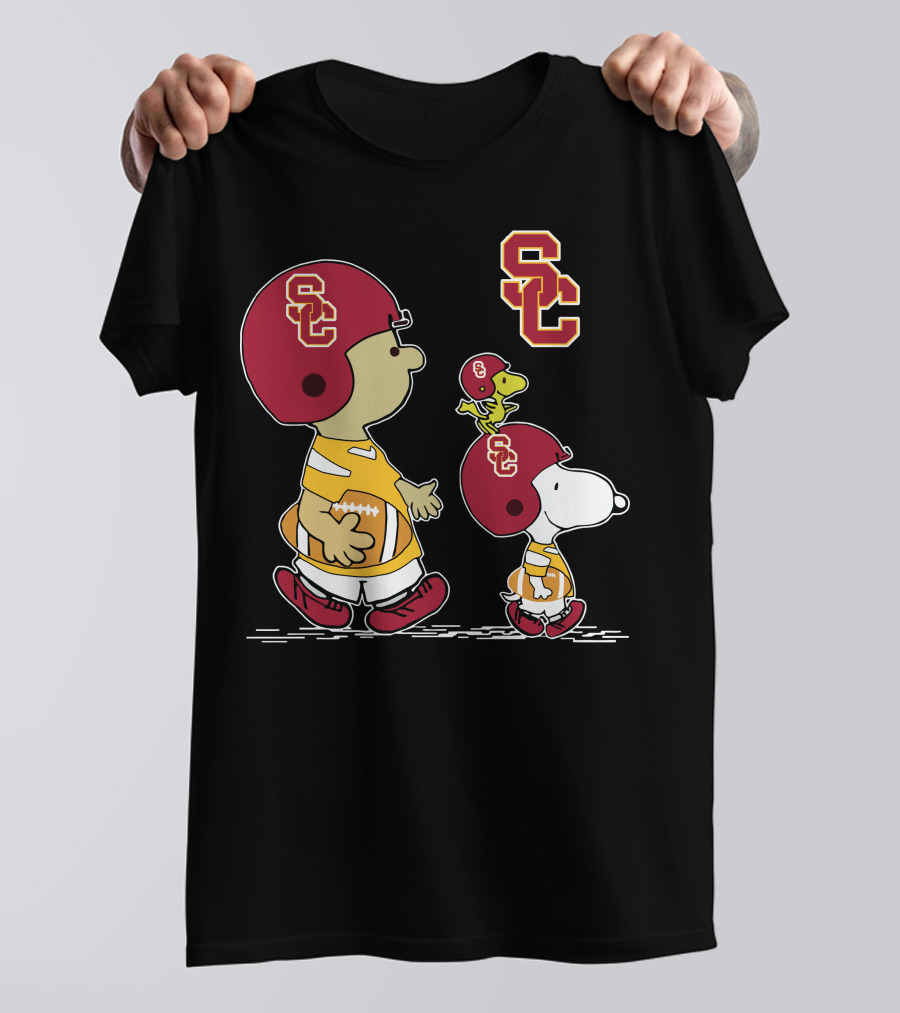 Usc Trojans Snoopy Football Woodstock Peanuts Characters T-Shirt