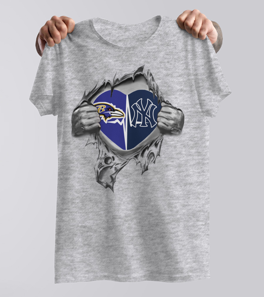 Ravens Yankees Heart Torn-Edge T-Shirt