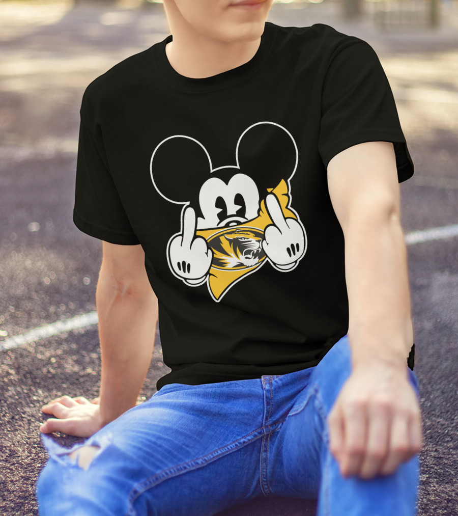 Missouri Tigers Mickey Mouse Gesture T-Shirt