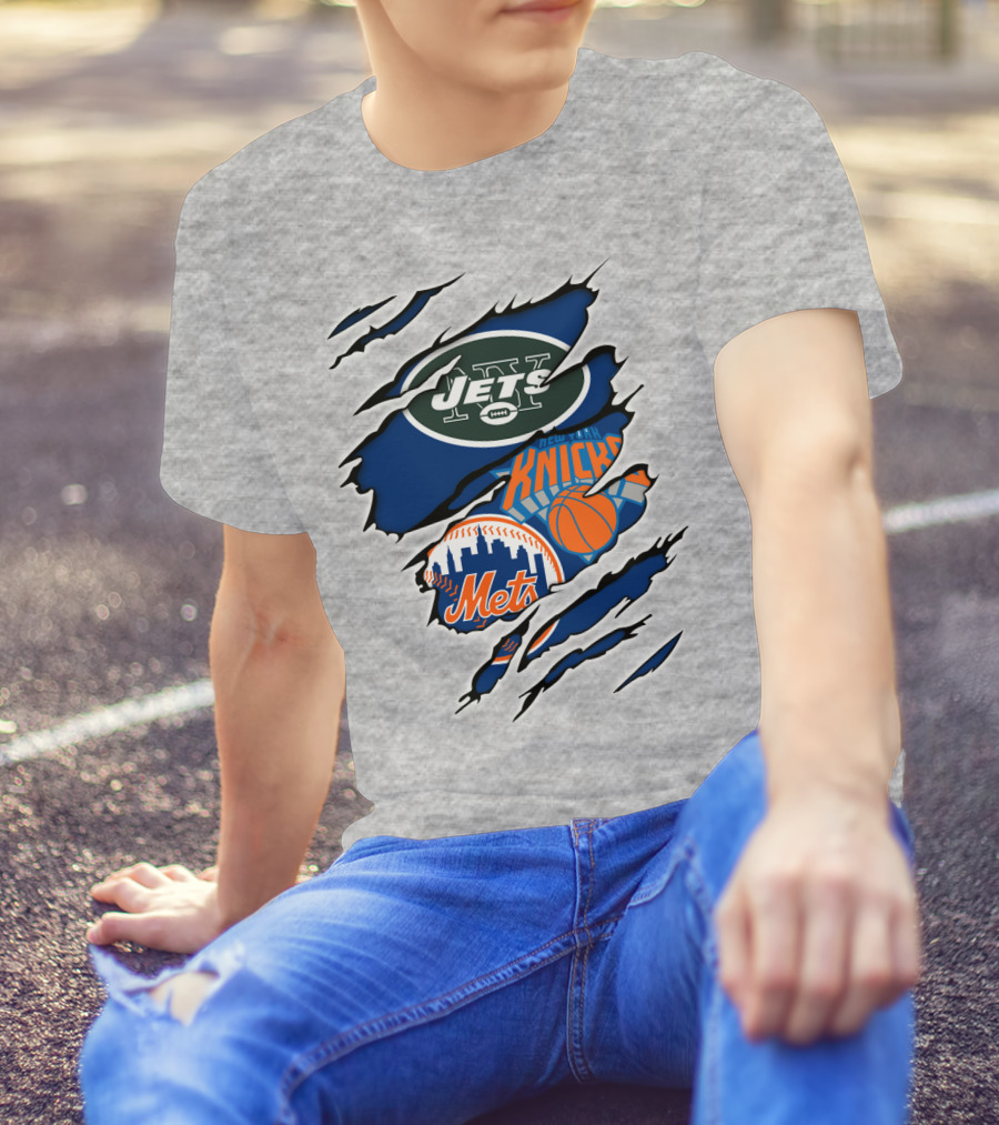 New York Jets Mets Knicks Logo Fusion NFL MLB NBA Team Pride T-Shirt