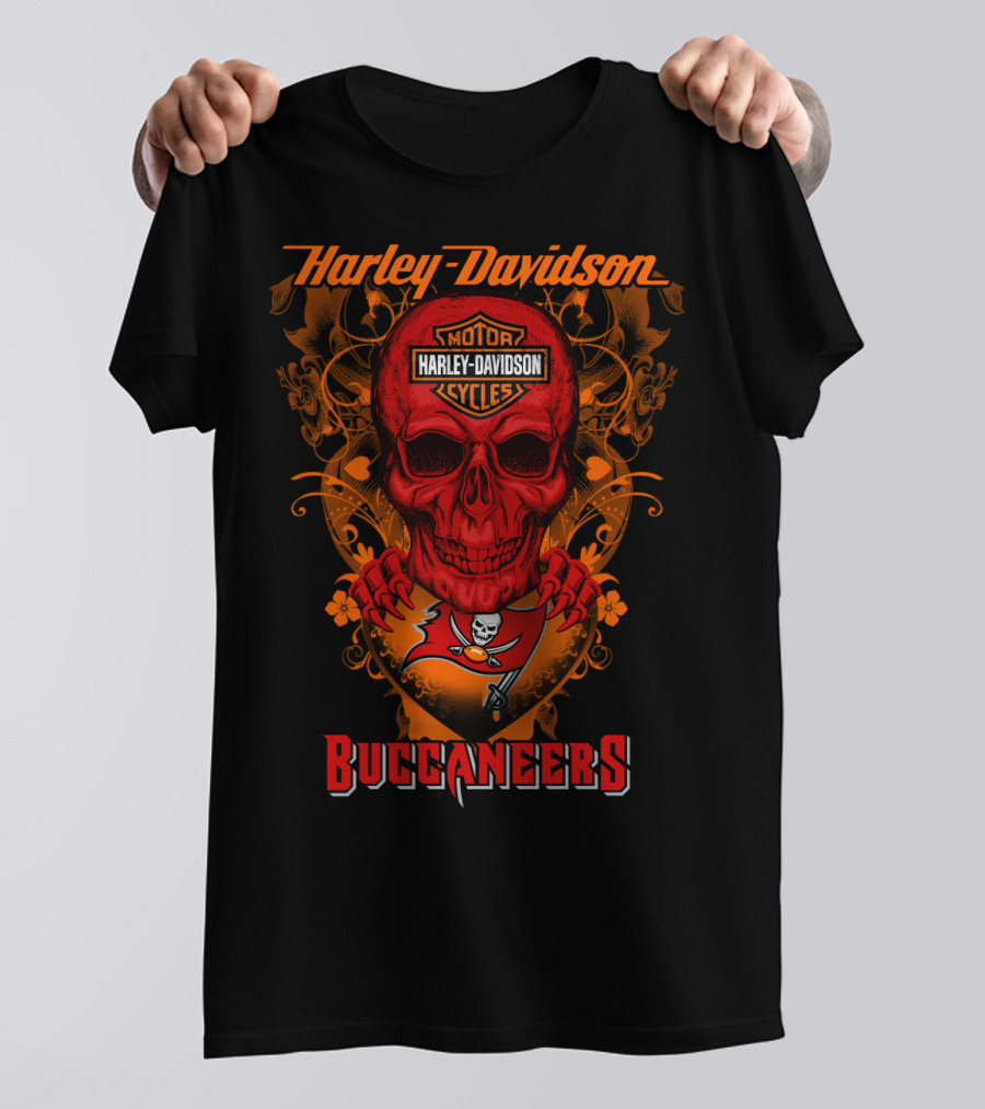 Harley Davidson Motor Cycles Buccaneers Tampa Bay Skull T-Shirt