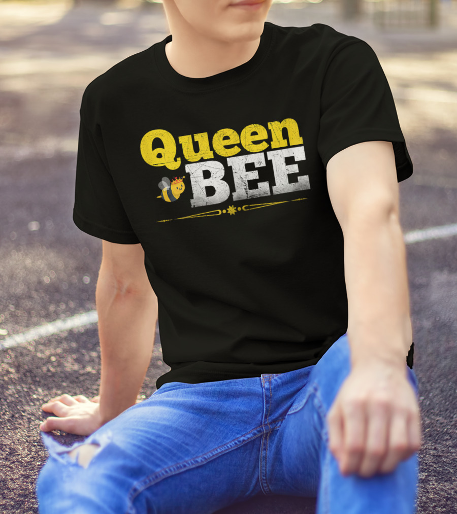 Queen Bee With Crown Boss Lady T-Shirt