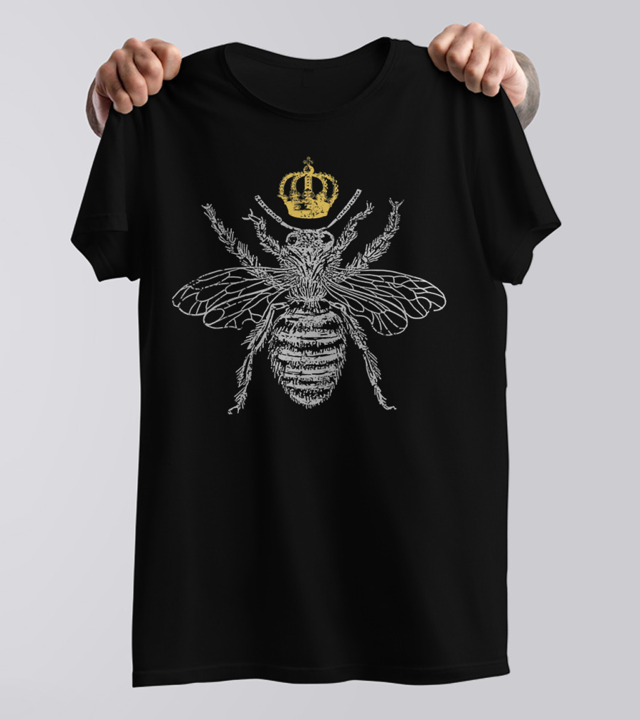 Vintage Queen Bee Crowned Chic T-Shirt