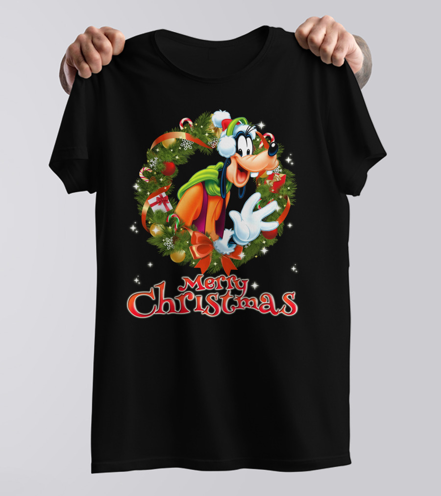 Merry Christmas Goofy Wreath Holiday Celebration T-Shirt