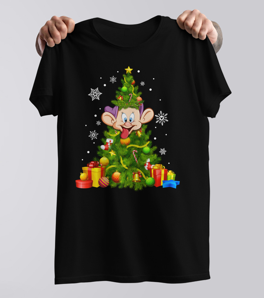 Dopey Christmas Tree Festive Decorations Snowflakes And Gifts T-Shirt