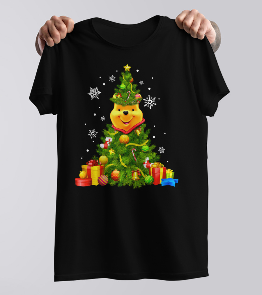 Pooh Christmas Tree With Snowflakes And Gifts T-Shirt
