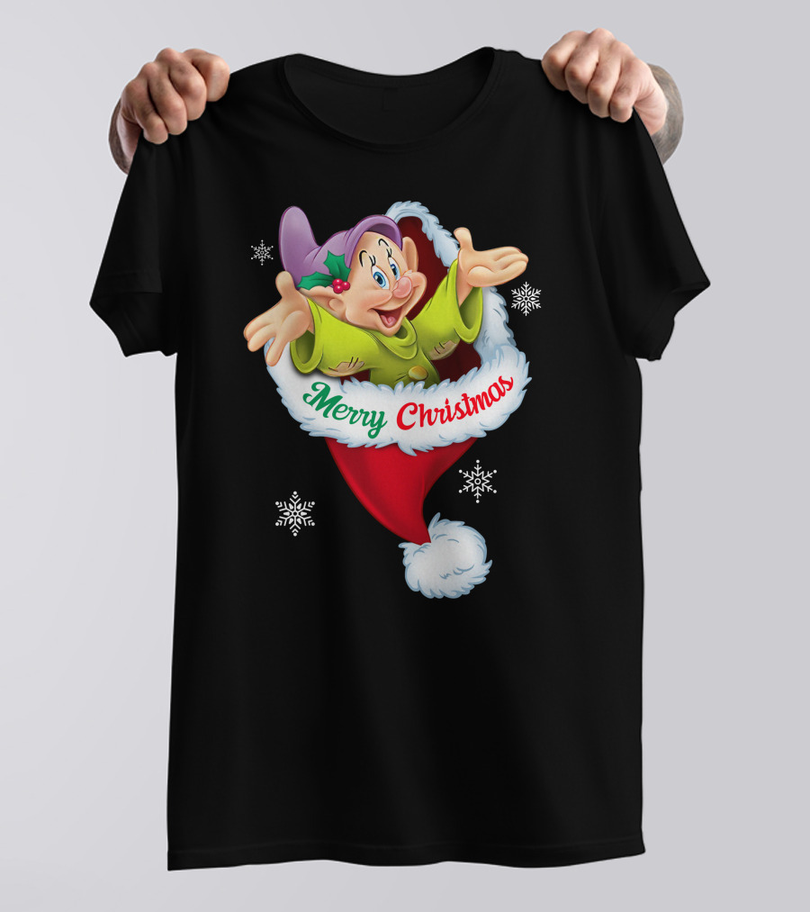 Dopey Merry Christmas Santa Hat Snowflakes T-Shirt