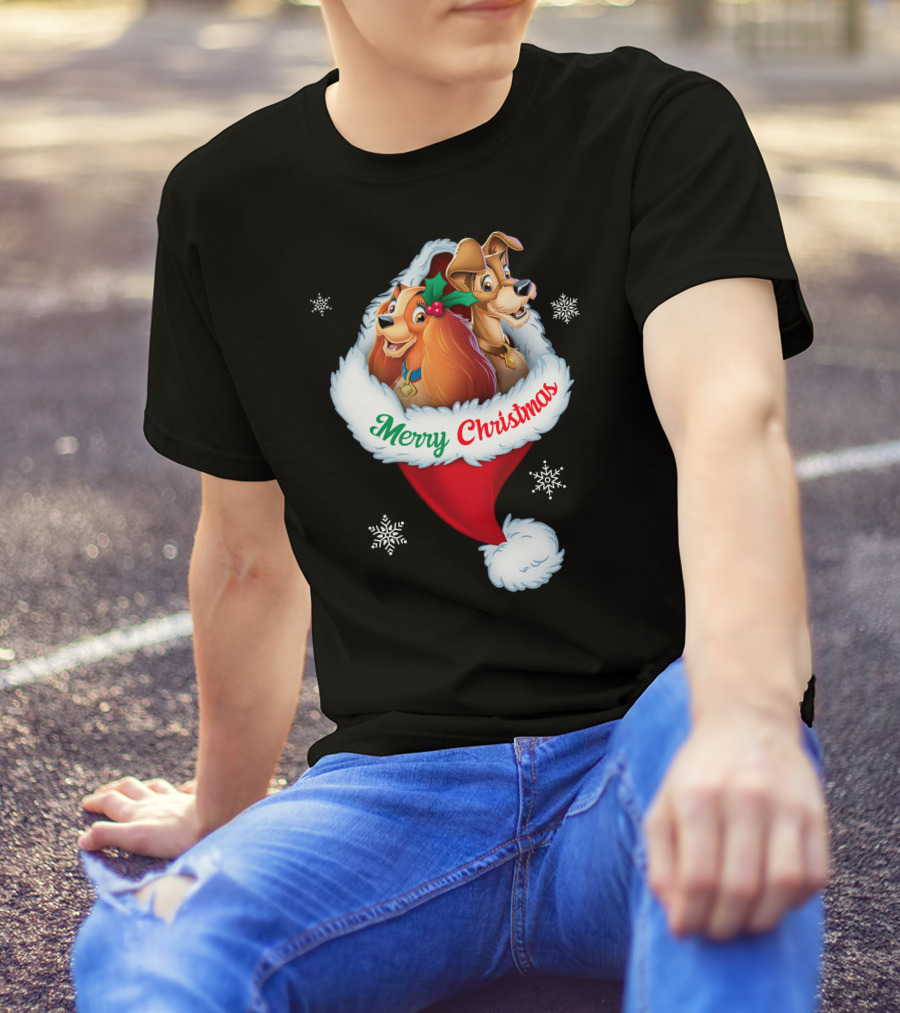 Merry Christmas Lady And The Tramp Holiday Santa Hat Snowflakes T-Shirt