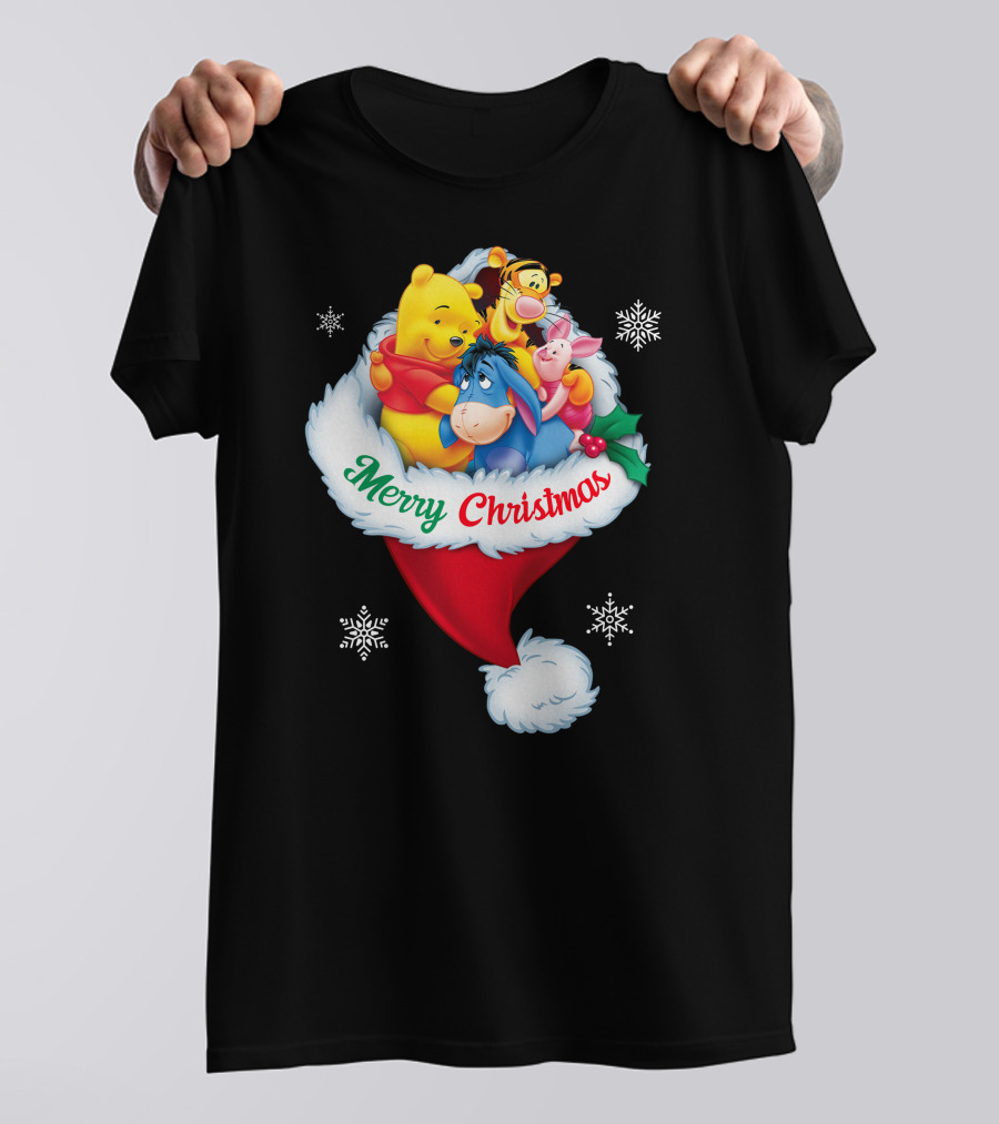 Winnie The Pooh Merry Christmas Santa Hat Snowflakes T-Shirt