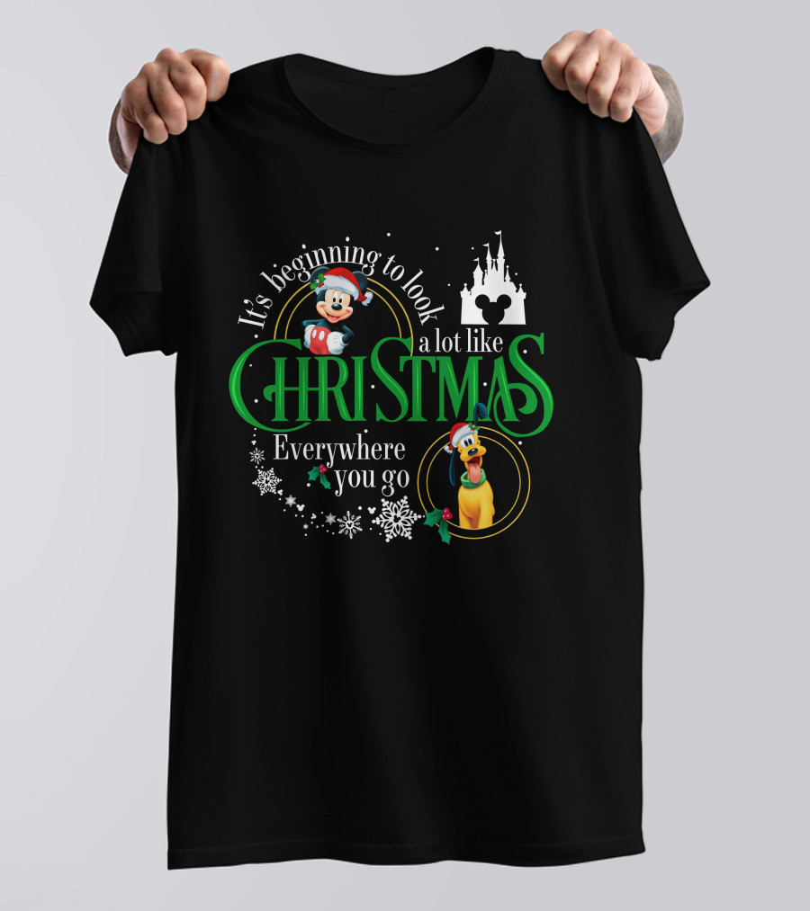 It's Beginning To Look A Lot Like Christmas Mickey And Pluto Everywhere You Go T-Shirt