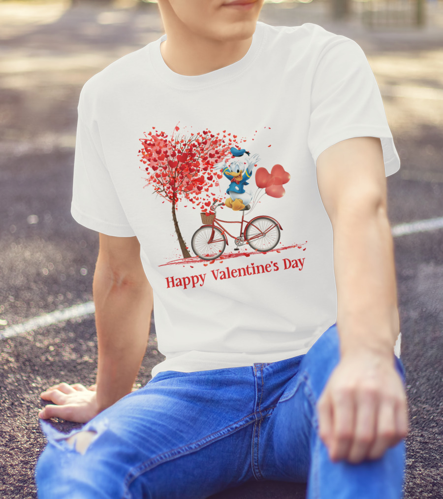 DN Valentine Happy Valentine's Day Donald Duck Bicycle Balloon Tree T-Shirt