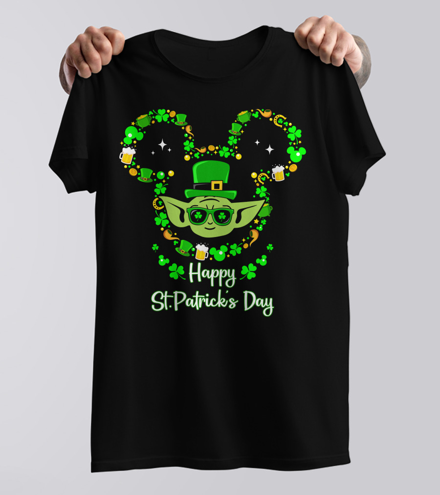 Happy St. Patrick's Day Baby Yoda With Shamrocks And Leprechaun Hat T-Shirt